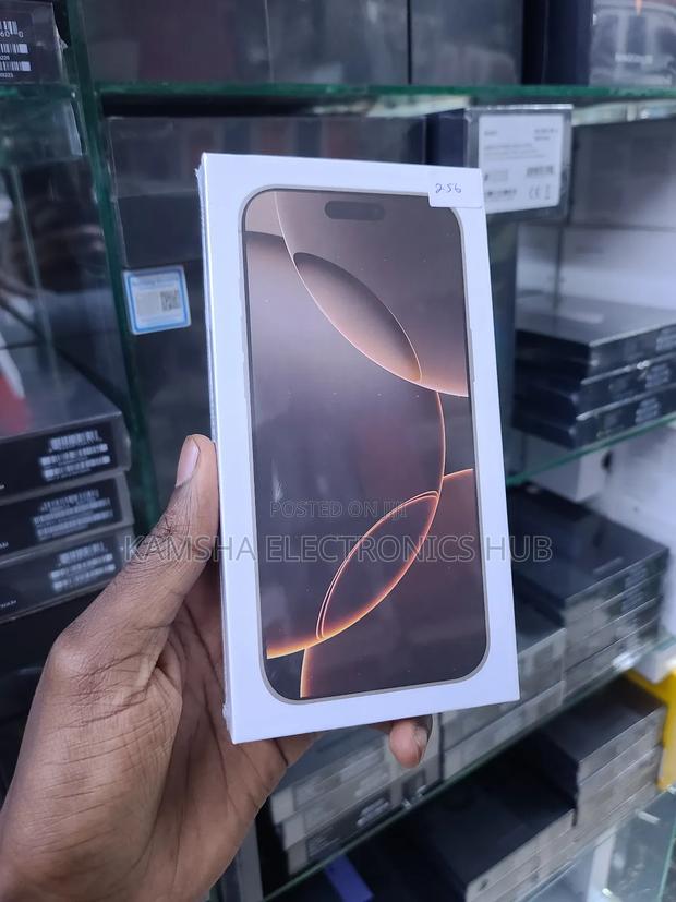 New Apple iPhone 16 Pro Max 256 GB - main view