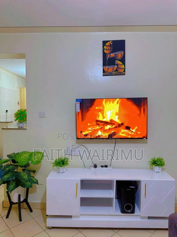 One Bedroom South B - thumbnail 4