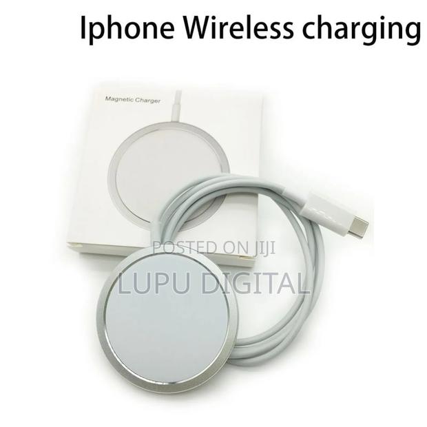*Apple iPhone* Magnetic Smart *Phone* Charger - main view