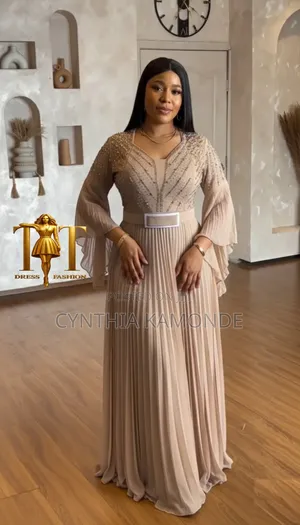 Comfort Fit Maxi Dress
