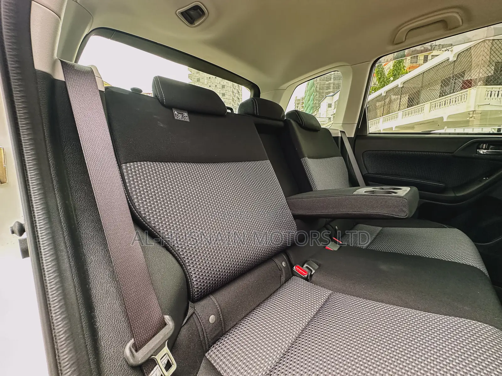 Subaru Forester 2018 Pearl