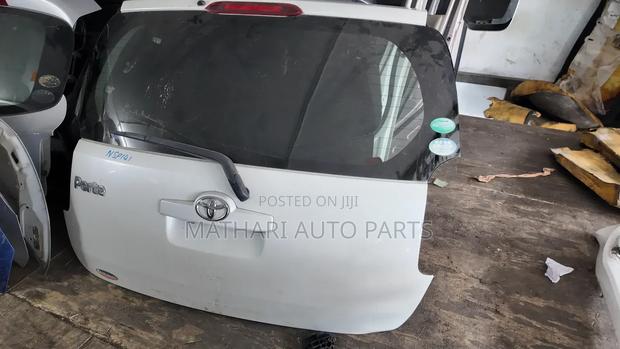 Toyota Porte Tailgate / Boot Door (Second Generation 2012–2020) - main view