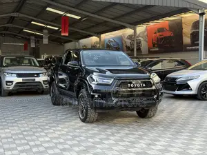 Toyota Hilux 2022