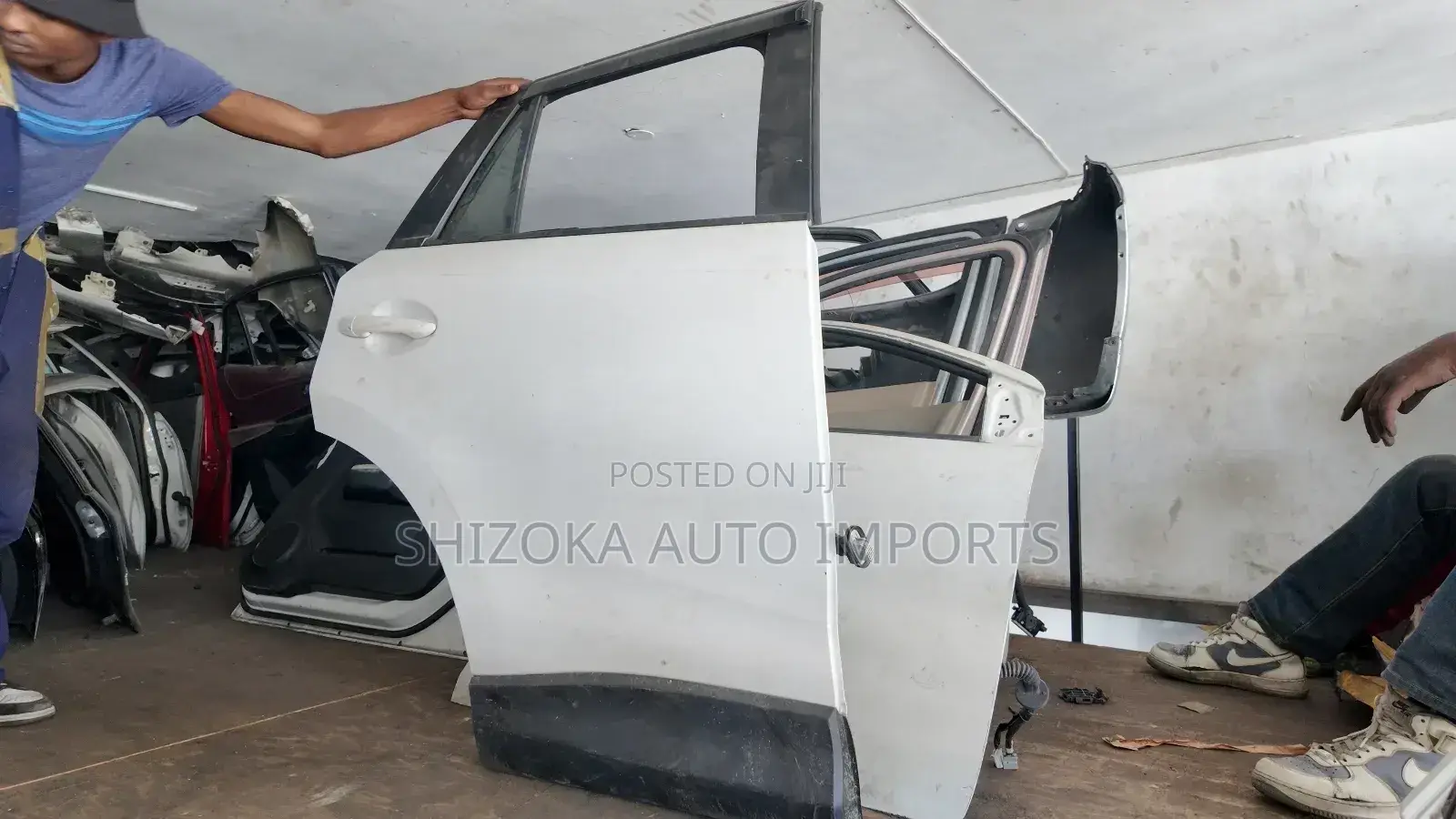 Toyota Passo / Daihatsu Boon 2nd Gen Driver’S Side Door