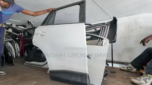 Toyota Passo / Daihatsu Boon 2nd Gen Driver’S Side Door