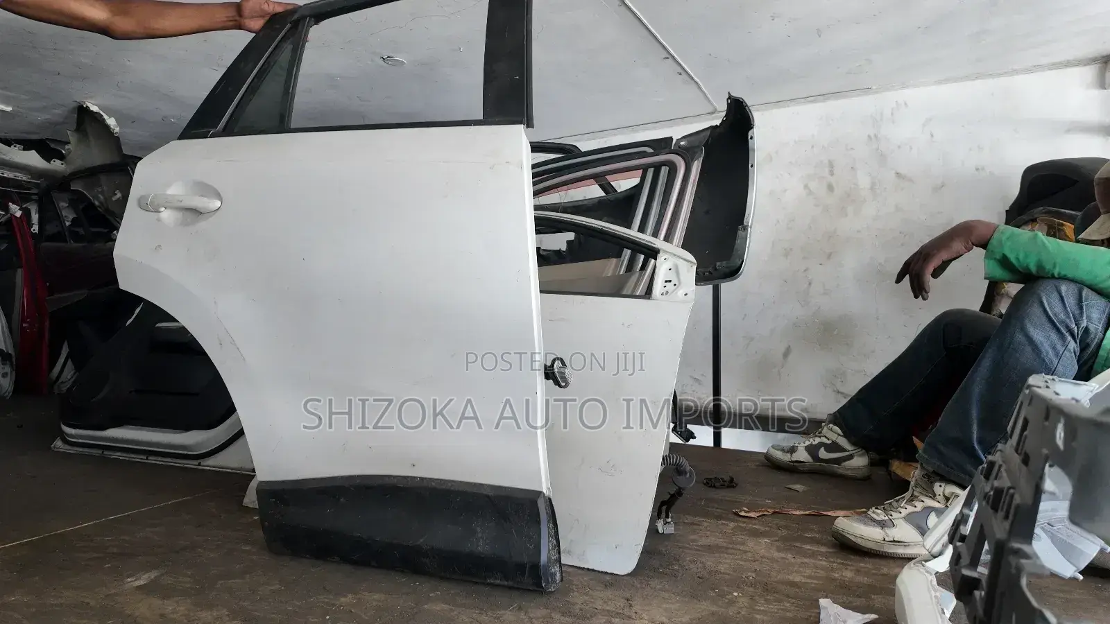 Toyota Passo / Daihatsu Boon 2nd Gen Driver’S Side Door