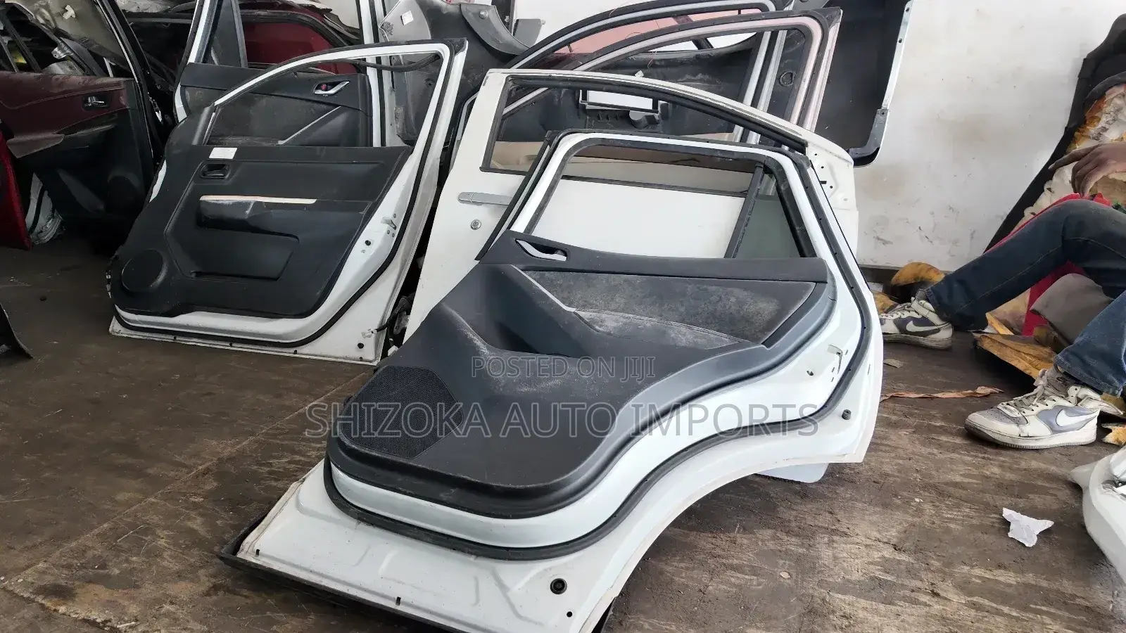 Toyota Passo / Daihatsu Boon 2nd Gen Driver’S Side Door