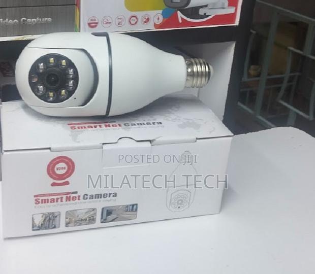 Bulb Security Camera With Motion Sensor - main view
