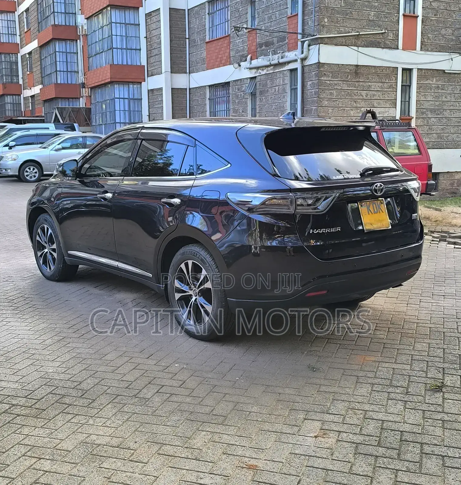 Toyota Harrier 2.5 Hybrid 4WD 2016 Purple