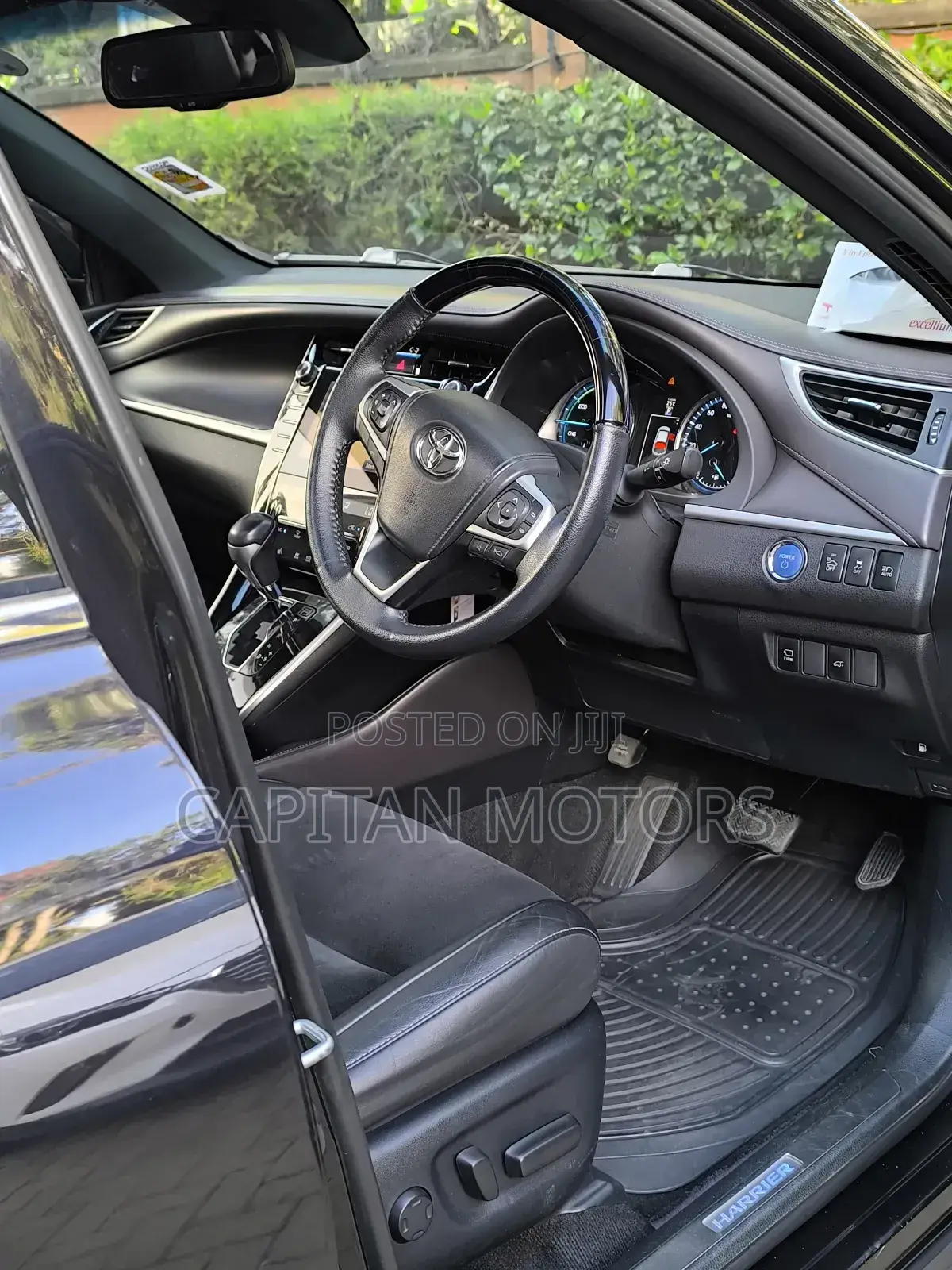 Toyota Harrier 2.5 Hybrid 4WD 2016 Purple
