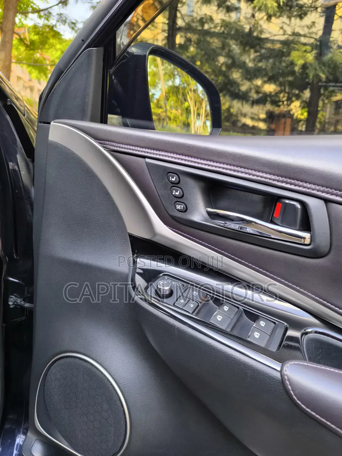 Toyota Harrier 2.5 Hybrid 4WD 2016 Purple