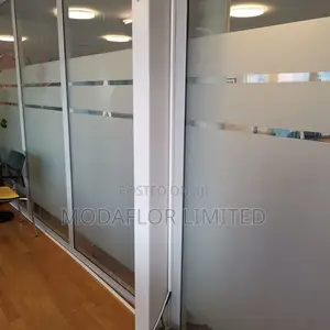Office Decorative Privacy Film – Modern Workspace Look