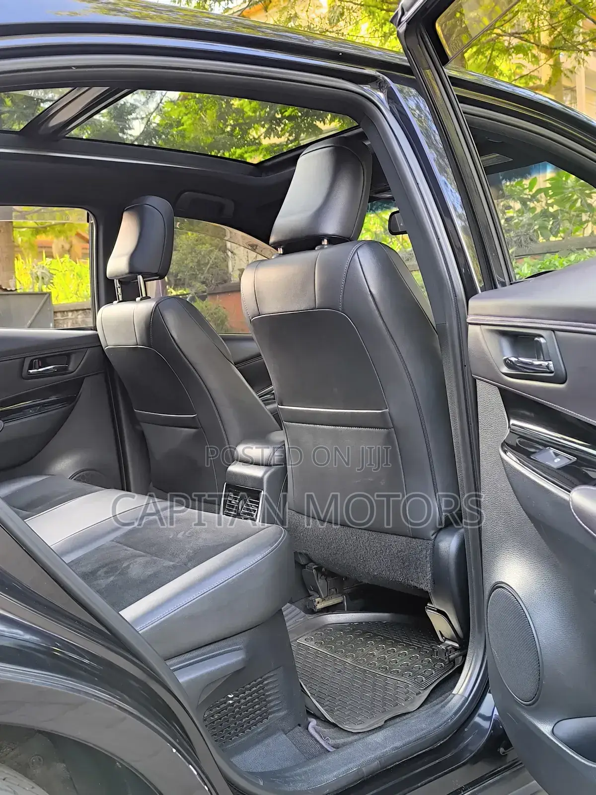 Toyota Harrier 2.5 Hybrid 4WD 2016 Purple