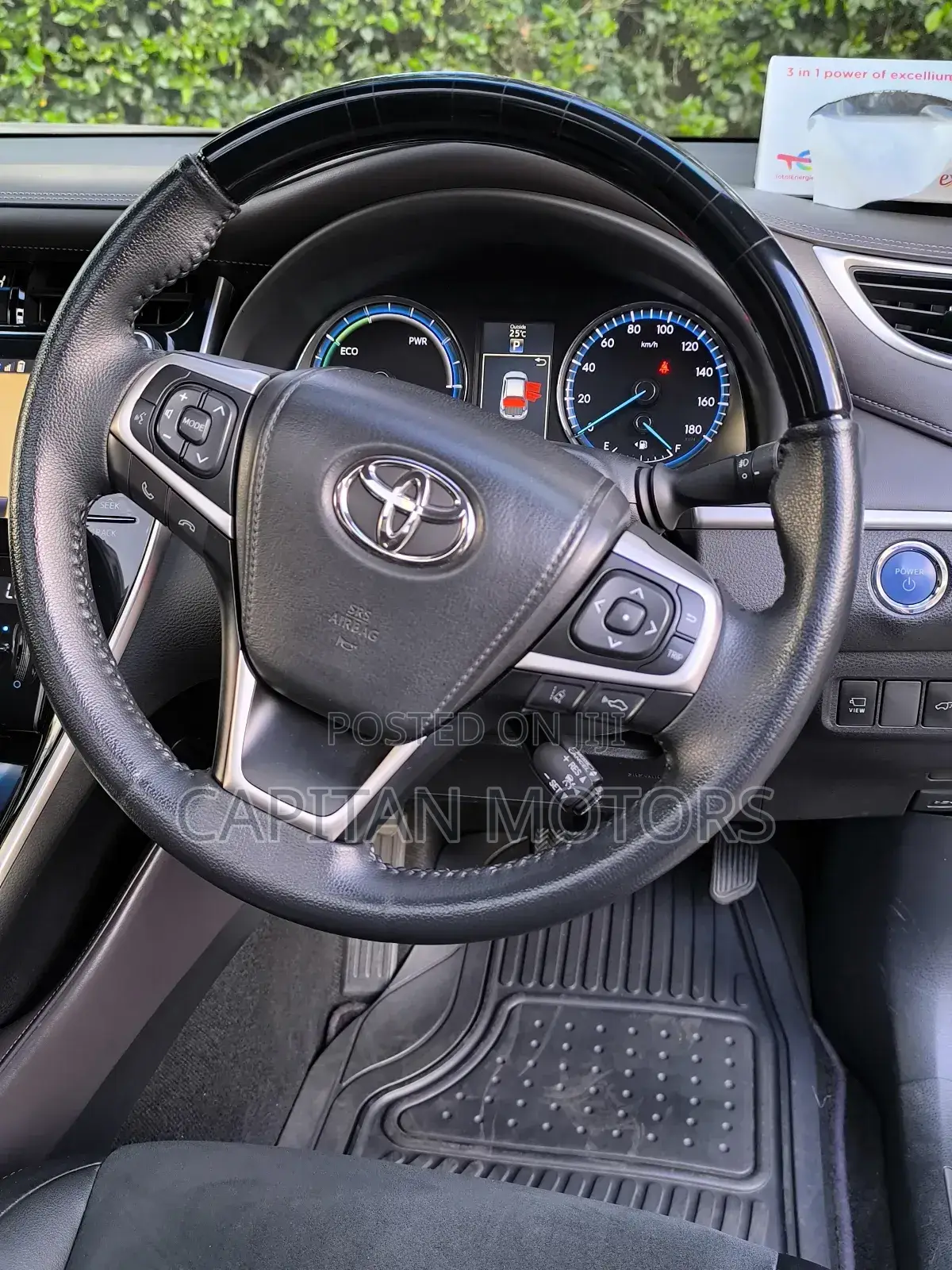 Toyota Harrier 2.5 Hybrid 4WD 2016 Purple