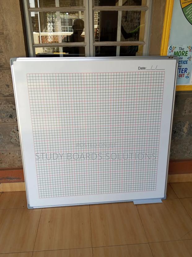 Graph Board 4ftx4ft With Grid Lines for Institutions - main view