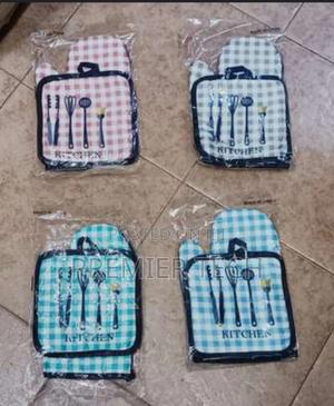 2 in 1 Kitchen Glove Set, Potholders - thumbnail 2