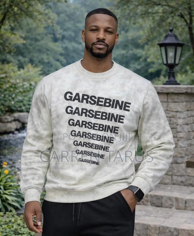 Sweatshirt - thumbnail 2