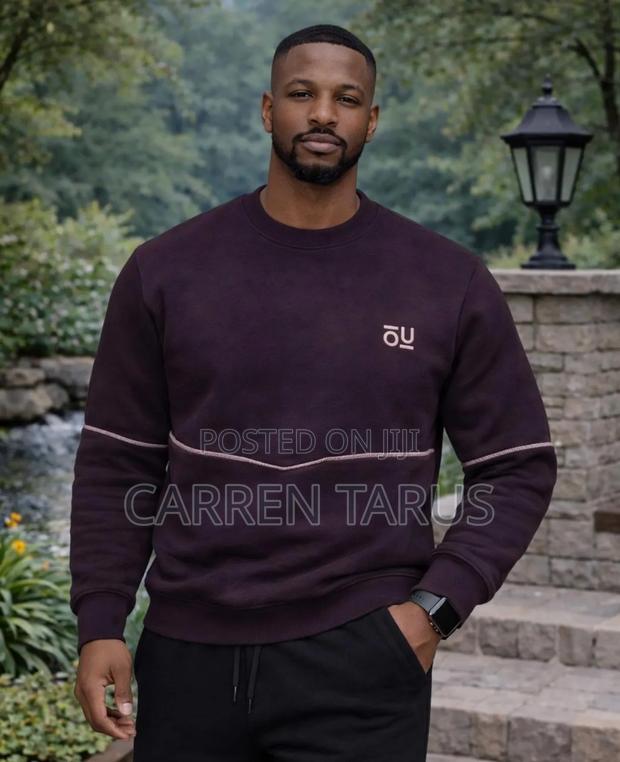 Sweatshirt - thumbnail 4