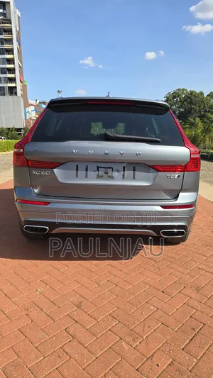 Volvo V40 2018 Gray