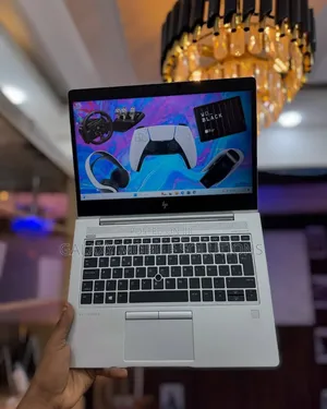 Laptop HP EliteBook 735 G6 16GB AMD Ryzen 7 SSD 256GB