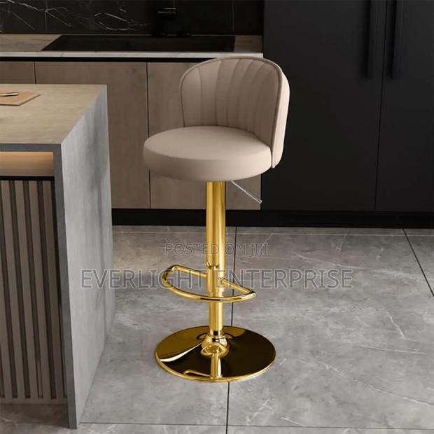 Luxury European Leather Bar Chairs - thumbnail 2