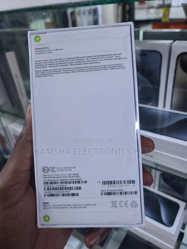 New Apple iPhone 14 Pro 256 GB Gold - thumbnail 3