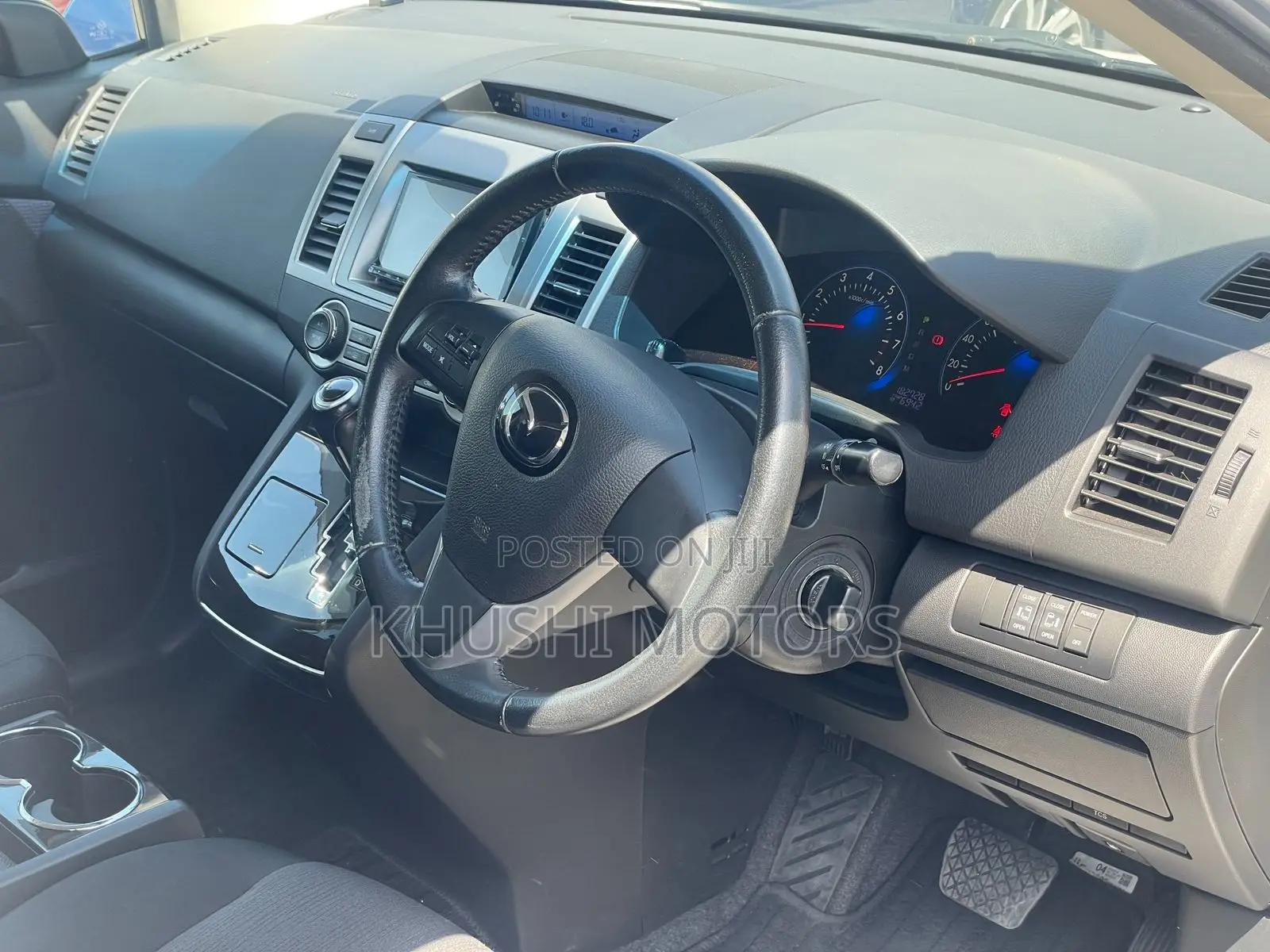 Mazda MPV 2015 White