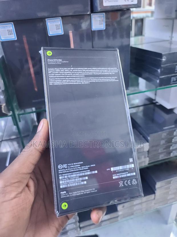 New Apple iPhone 13 Pro Max 256 GB Green - thumbnail 3