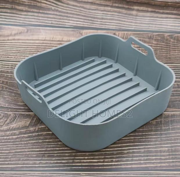 New Thickened Silicon Air Fryer Liner/ Baking Mat_car