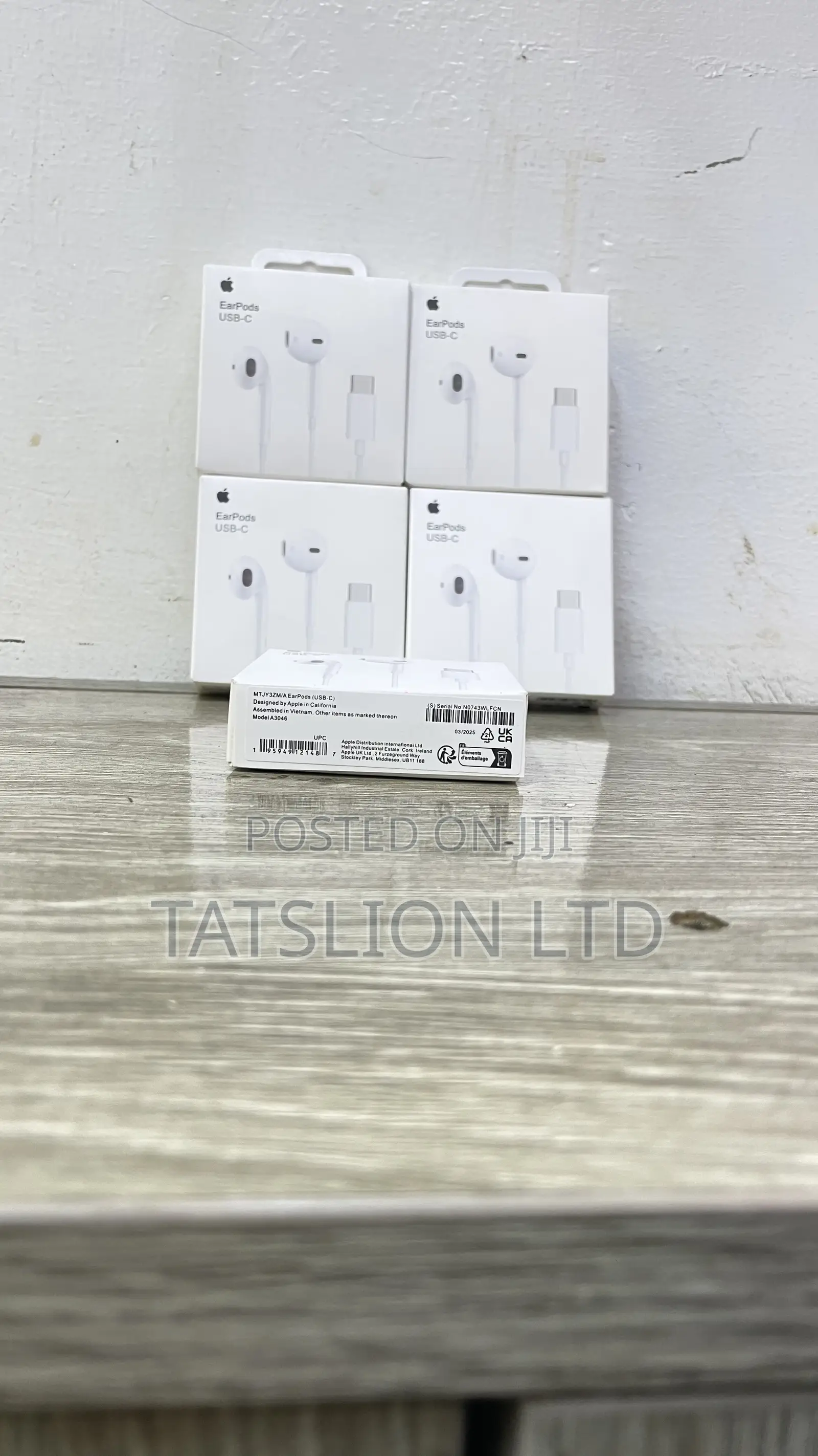 iPhone 17 Pro Max Type C Earphones