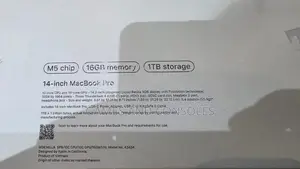 New Laptop Apple MacBook Pro 2025 M5 16GB Apple M5 SSD 1T