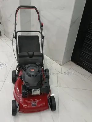 Self Propelled Land Mower