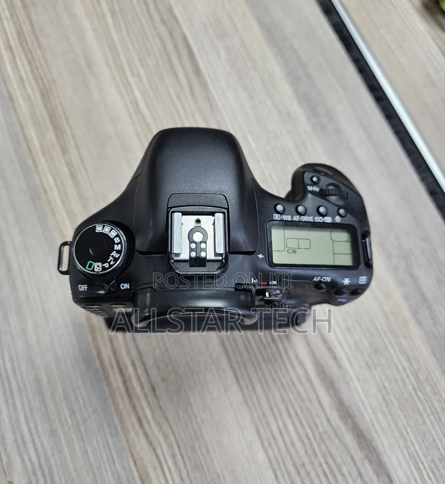 Canon Eos 7d DSLR Camera + Battery Grip