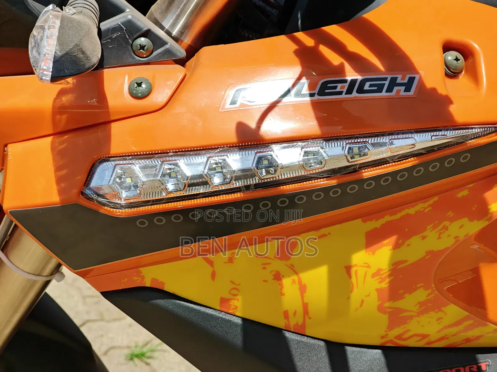 New Raleigh 250cc 2024 Orange