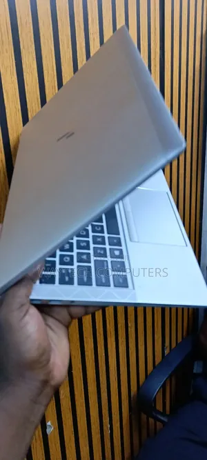 Laptop HP EliteBook 840 G7 16GB Intel Core I7 SSD 512GB