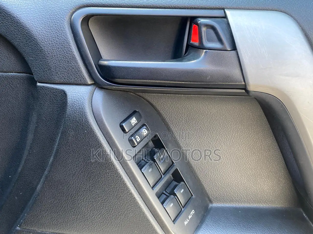 Toyota Land Cruiser Prado 2015 Gray