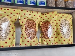 Roasted Cashew Nuts - main view