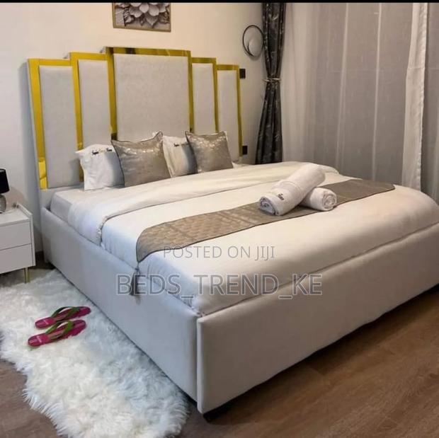 New Distinctive 5 by 6 Bed - main view