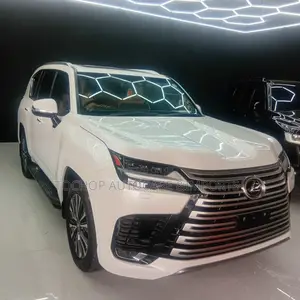 Lexus LX LX 600 2022 White