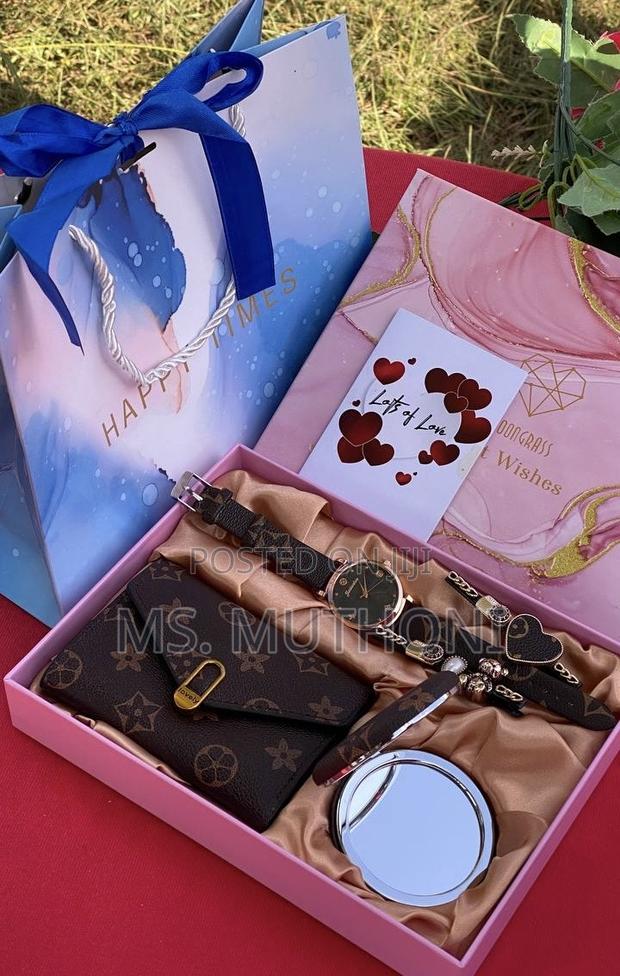 Monogram Purse Set Valentines Ladies Gift Set * - thumbnail 2