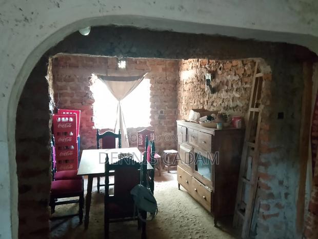 3bdrm Bungalow in Muyayi, Bukembe West for sale - thumbnail 8