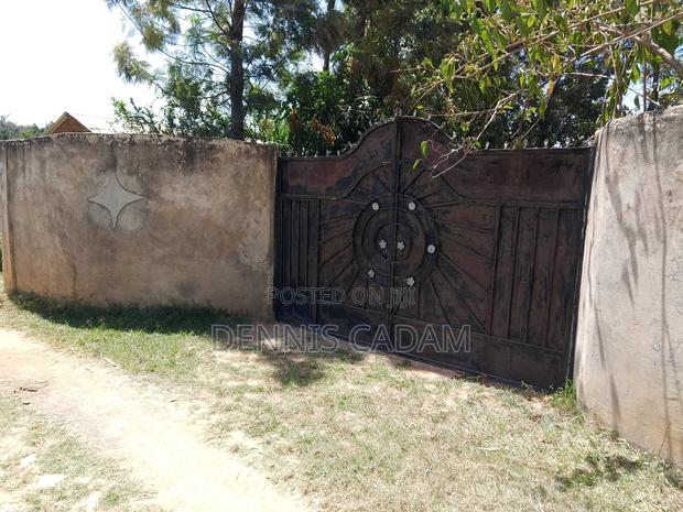 3bdrm Bungalow in Muyayi, Bukembe West for sale - thumbnail 13