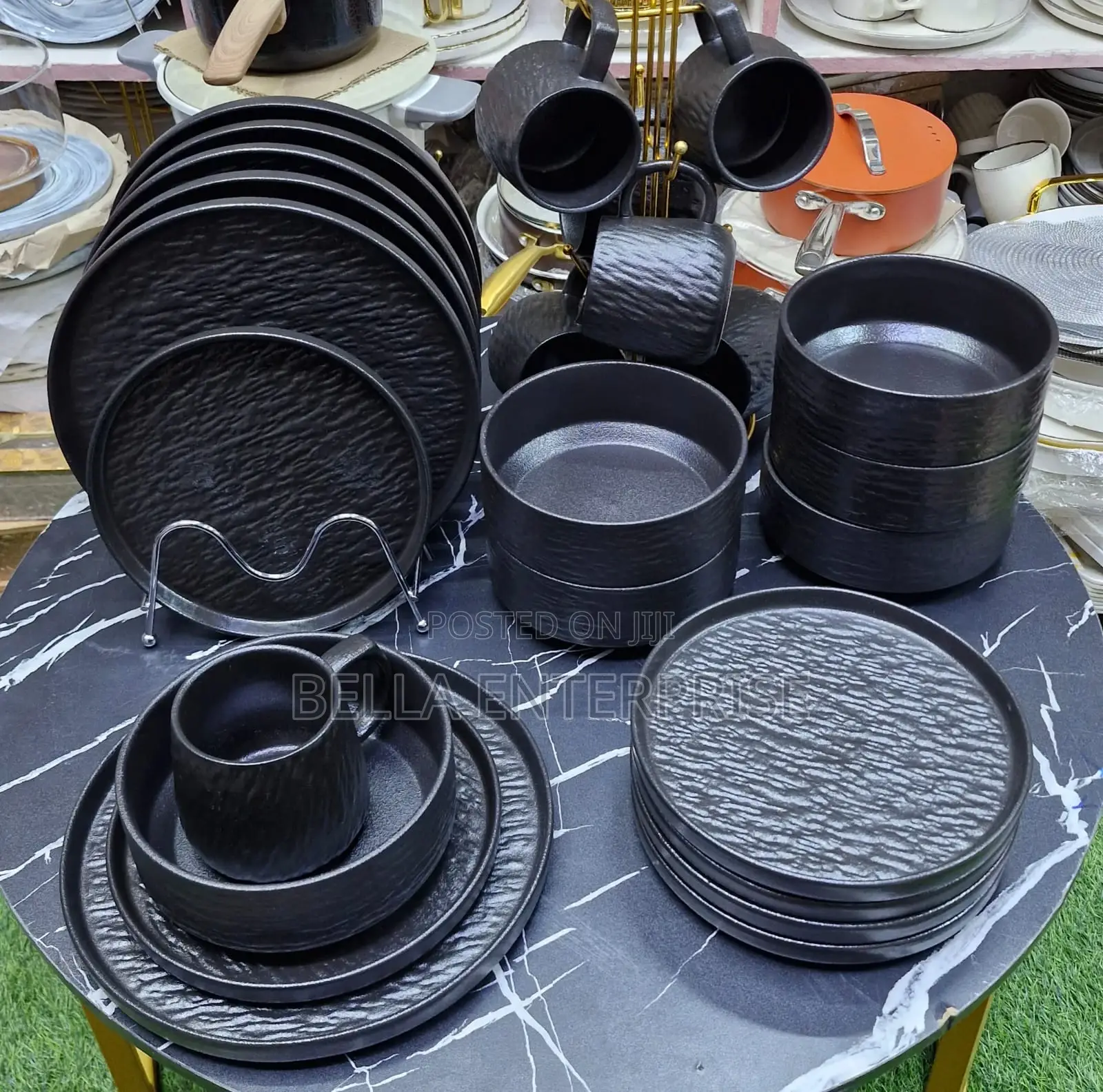 Available 24pcs Rock Glazed Ceramic Dinneer Set