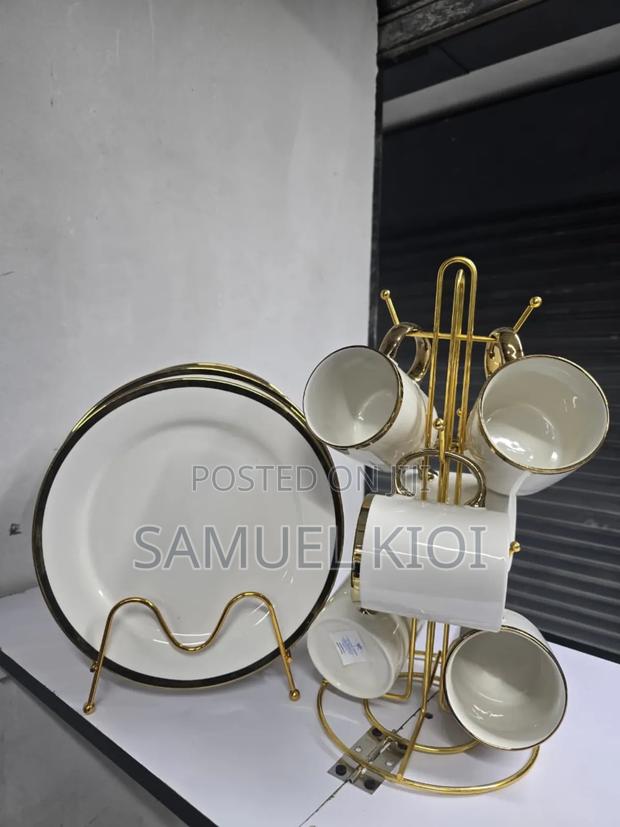 12pc Gold Plate Set - main view