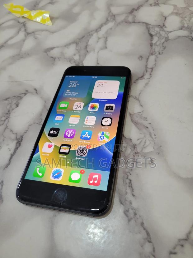 Apple iPhone 8 Plus 256 GB Black - thumbnail 3