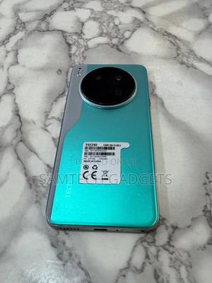 Tecno Camon 40 Premier 256 GB Blue - main view