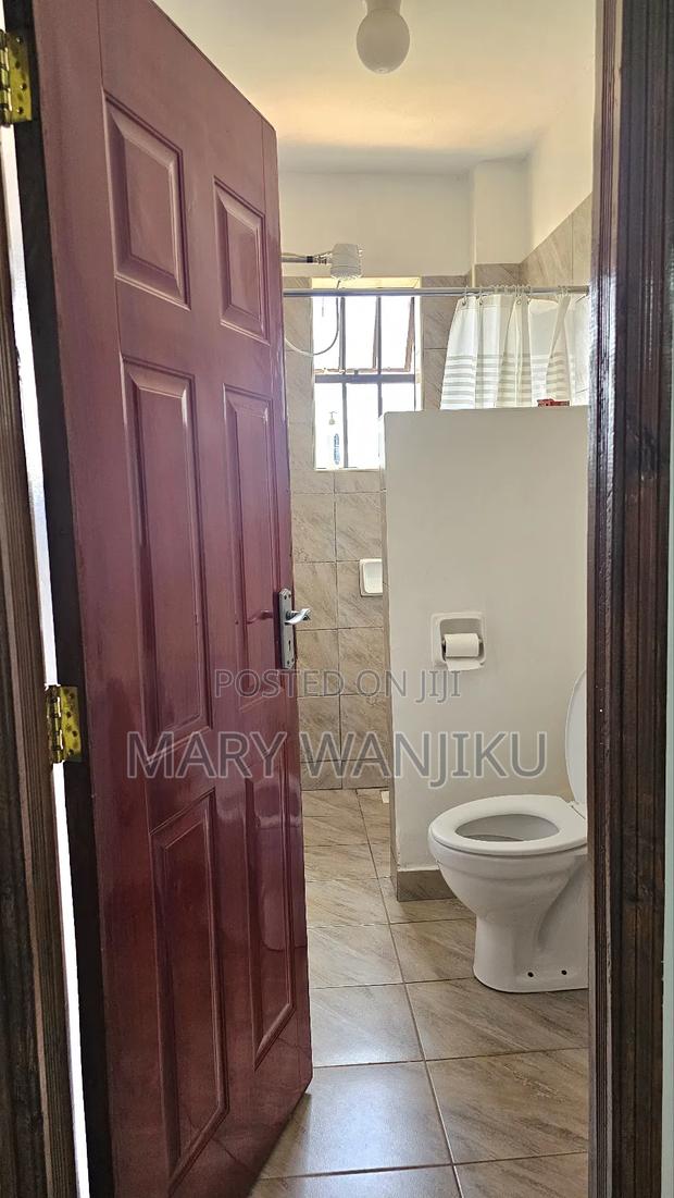 Ruaka Airbnb One Bedroom - thumbnail 12