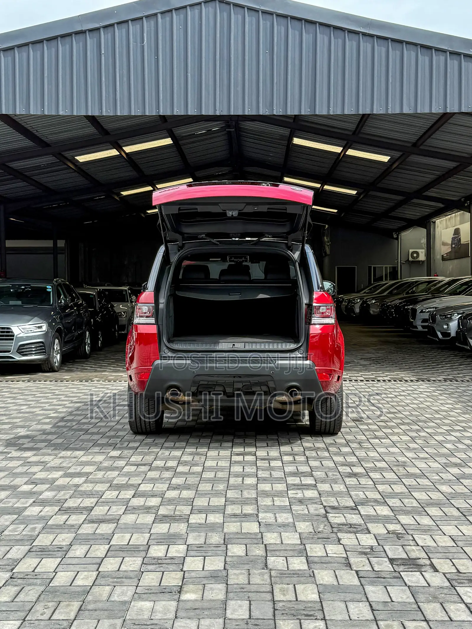 Land Rover Range Rover 2016 Red