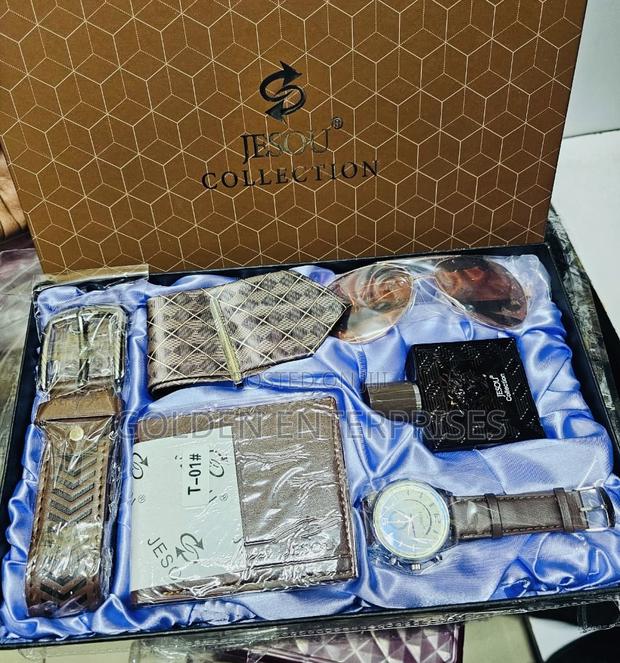 Jesou Men's Gift Set Exquisite 6pcs Men’S Valentine Gift Set
