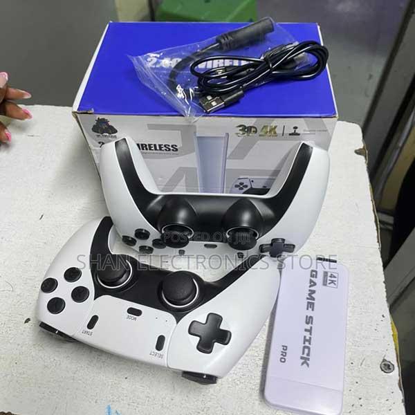 10000+ Classic High-Definition Plug and Play M15 Hd Retro Console Game